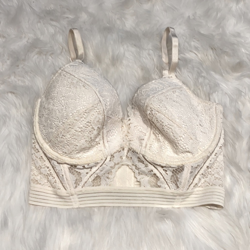 Victoria’s Secret white corset like bra 36DD